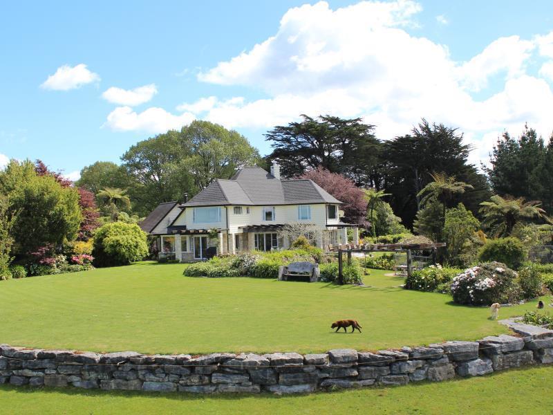 Waitomo Boutique Lodge Buitenkant foto